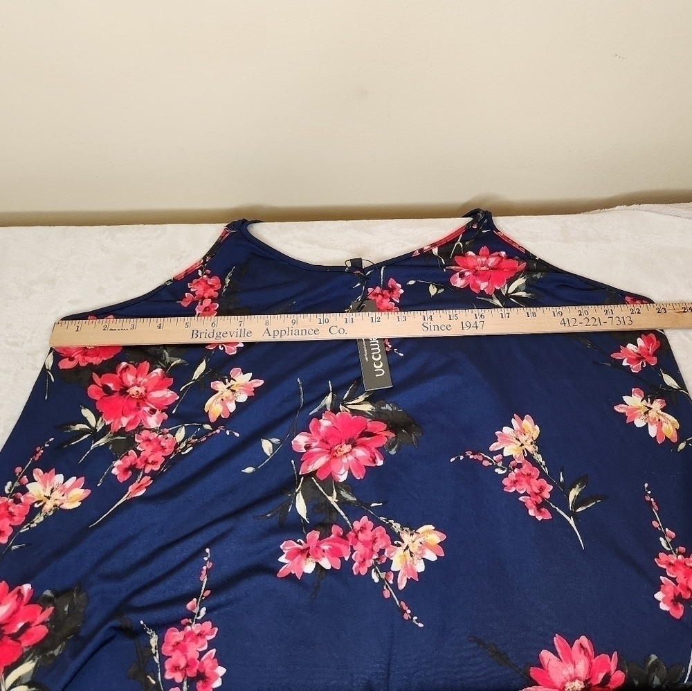 Papermoon Spaghetti Strap Stretch Tank Navy Red Floral Size 3X - Picture 5 of 7